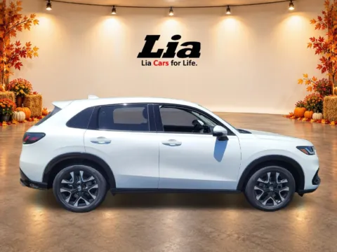 Photos of 2027 Honda HR-V EX-L for sale in Brewster, NY at Lia Honda Brewster
