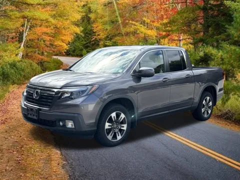 More photos of 2019 Honda Ridgeline RTL at Lia Honda Brewster, NY