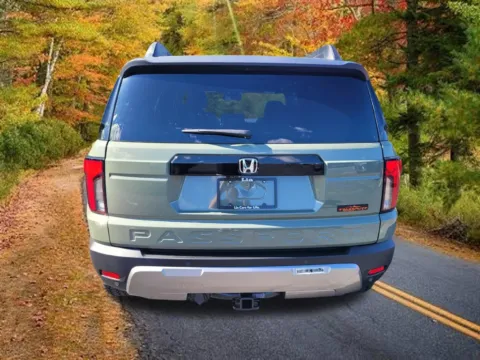 More photos of 2026 Honda Passport TrailSport Elite at Lia Honda Brewster, NY