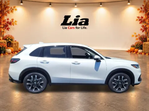 Photos of 2027 Honda HR-V EX-L for sale in Brewster, NY at Lia Honda Brewster