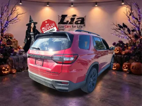 Another view of 2026 Honda Pilot Black Edition for sale in Brewster, NY at Lia Honda Brewster