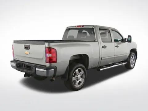 Another view of 2014 Chevrolet Silverado 2500 HD LT for sale in Frederick, MD at Hi Lo Auto Sales
