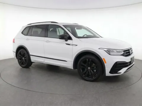 Another view of 2022 Volkswagen Tiguan 2.0T SE R-Line Black for sale in Frederick, MD at Hi Lo Auto Sales
