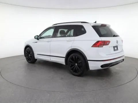 More photos of 2022 Volkswagen Tiguan 2.0T SE R-Line Black at Hi Lo Auto Sales, MD