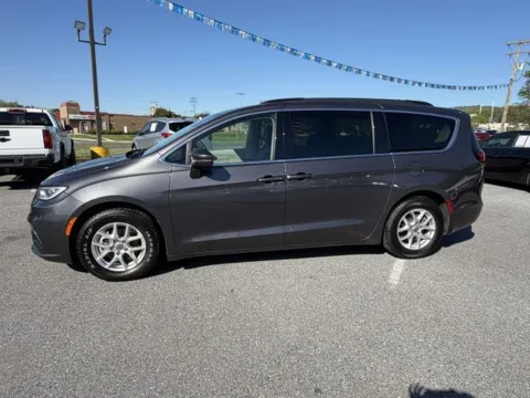 Photos of 2022 Chrysler Pacifica Touring L for sale in Frederick, MD at Hi Lo Auto Sales