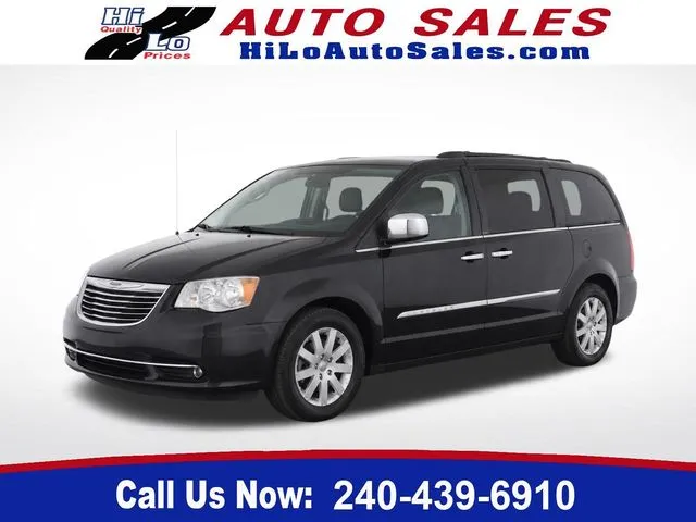 Black 2012 Chrysler Town & Country Touring-L for sale in Frederick, MD