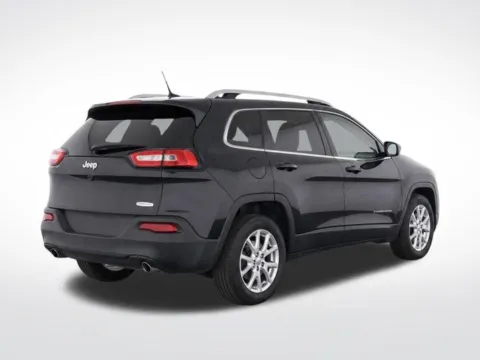 Another view of 2018 Jeep Cherokee Latitude for sale in Frederick, MD at Hi Lo Auto Sales