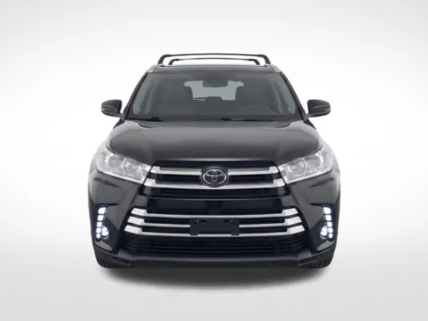 More photos of 2017 Toyota Highlander Limited Platinum at Hi Lo Auto Sales, MD