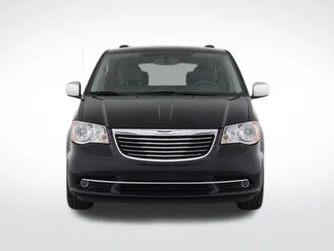 More photos of 2012 Chrysler Town & Country Touring-L at Hi Lo Auto Sales, MD