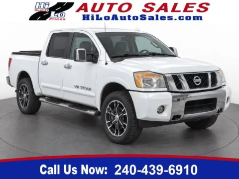 White 2014 Nissan Titan SL for sale in Frederick, MD