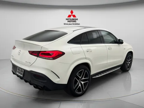 More photos of 2021 Mercedes-Benz GLE 53 AMG at Jidd Motors Mitsubishi, IL
