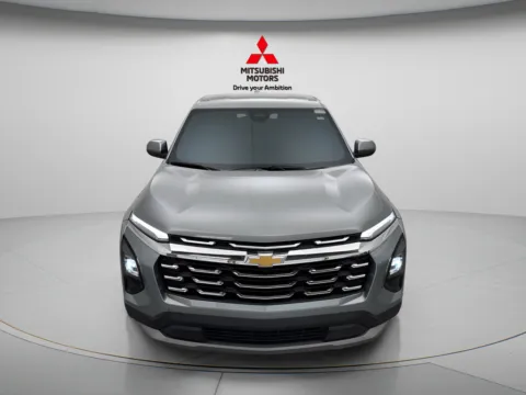 Photos of 2026 Chevrolet Equinox LT for sale in Des Plaines, IL at Jidd Motors Mitsubishi