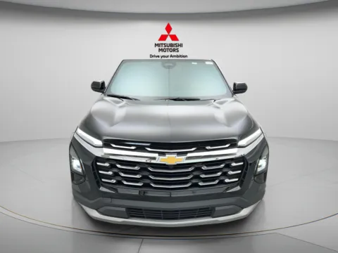 Photos of 2026 Chevrolet Equinox LT for sale in Des Plaines, IL at Jidd Motors Mitsubishi