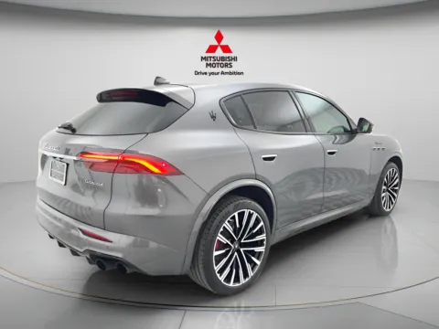 More photos of 2023 Maserati Grecale Modena at Jidd Motors Mitsubishi, IL
