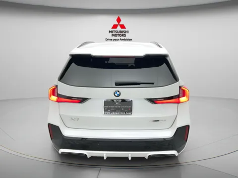 More photos of 2025 BMW X1 xDrive28i at Jidd Motors Mitsubishi, IL