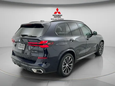 More photos of 2025 BMW X5 xDrive40i at Jidd Motors Mitsubishi, IL