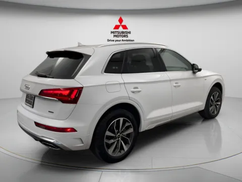 Another view of 2024 Audi Q5 45 S line Premium Plus for sale in Des Plaines, IL at Jidd Motors Mitsubishi