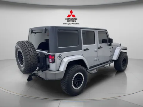 More photos of 2015 Jeep Wrangler Unlimited Sport at Jidd Motors Mitsubishi, IL