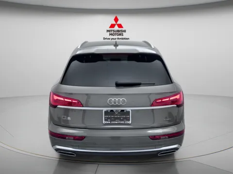 More photos of 2023 Audi Q5 45 S line Premium at Jidd Motors Mitsubishi, IL