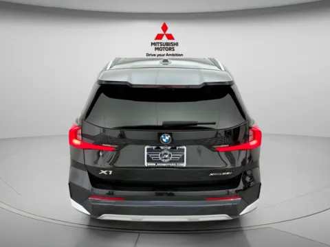 More photos of 2025 BMW X1 xDrive28i at Jidd Motors Mitsubishi, IL