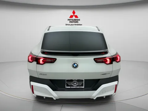 More photos of 2026 BMW X2 xDrive28i at Jidd Motors Mitsubishi, IL