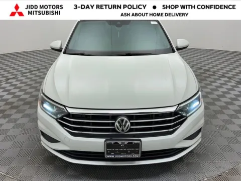 Photos of 2019 Volkswagen Jetta SEL for sale in Des Plaines, IL at Jidd Motors Mitsubishi