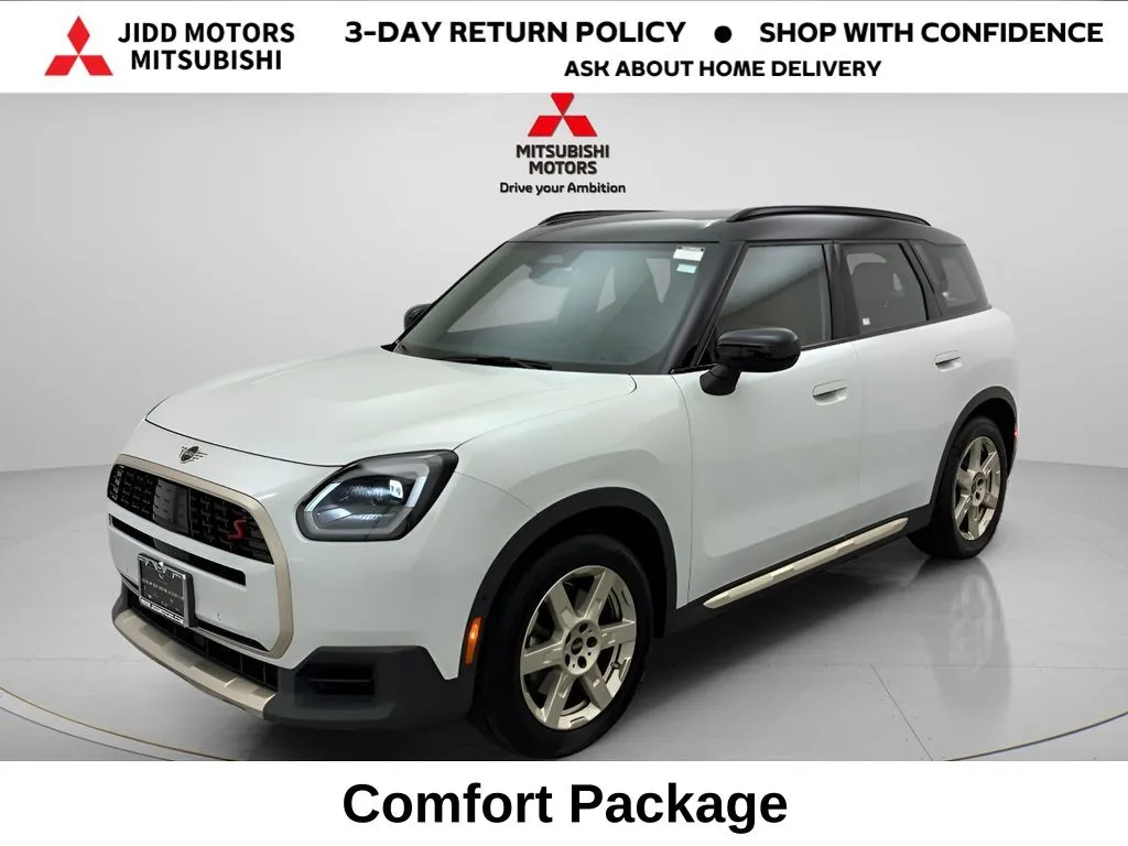 White 2025 MINI Cooper S Countryman Signature Plus for sale in Des Plaines, IL