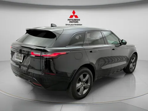 More photos of 2025 Land Rover Range Rover Velar Dynamic SE at Jidd Motors Mitsubishi, IL