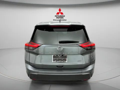 More photos of 2025 Nissan Rogue SV at Jidd Motors Mitsubishi, IL