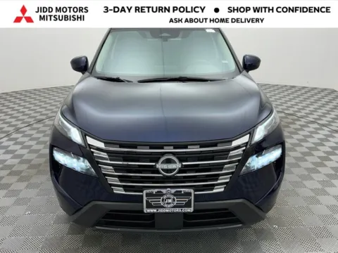 Photos of 2025 Nissan Rogue SV for sale in Des Plaines, IL at Jidd Motors Mitsubishi