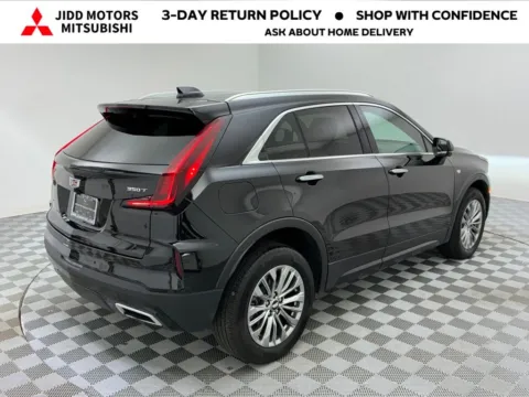 More photos of 2025 Cadillac XT4 Premium Luxury at Jidd Motors Mitsubishi, IL