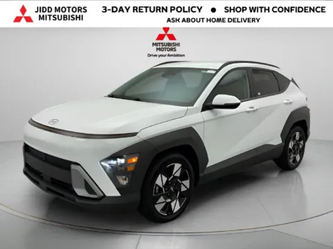White 2025 Hyundai Kona SEL for sale in Des Plaines, IL