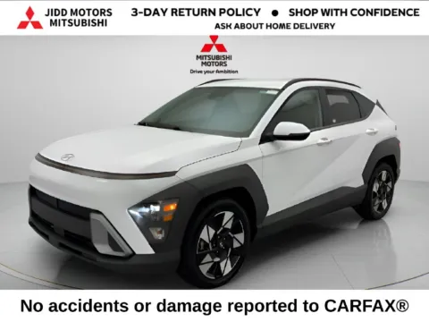 White 2025 Hyundai Kona SEL for sale in Des Plaines, IL