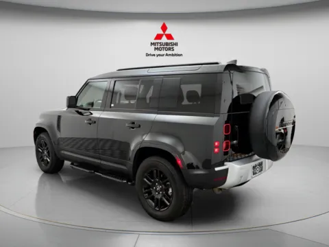 More photos of 2025 Land Rover Defender 110 S at Jidd Motors Mitsubishi, IL