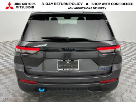 More photos of 2023 Jeep Grand Cherokee Trailhawk 4xe at Jidd Motors Mitsubishi, IL