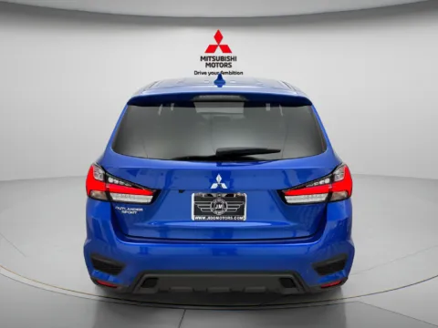 More photos of 2027 Mitsubishi Outlander Sport 2.0 ES at Jidd Motors Mitsubishi, IL