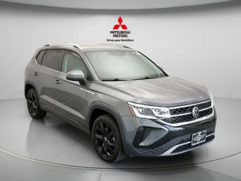 More photos of 2022 Volkswagen Taos 1.5T SEL at Jidd Motors Mitsubishi, IL