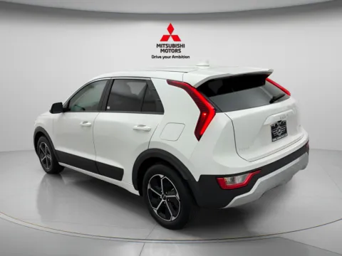 More photos of 2026 Kia Niro LX at Jidd Motors Mitsubishi, IL