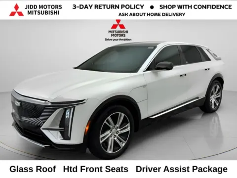 White 2024 Cadillac LYRIQ Tech for sale in Des Plaines, IL