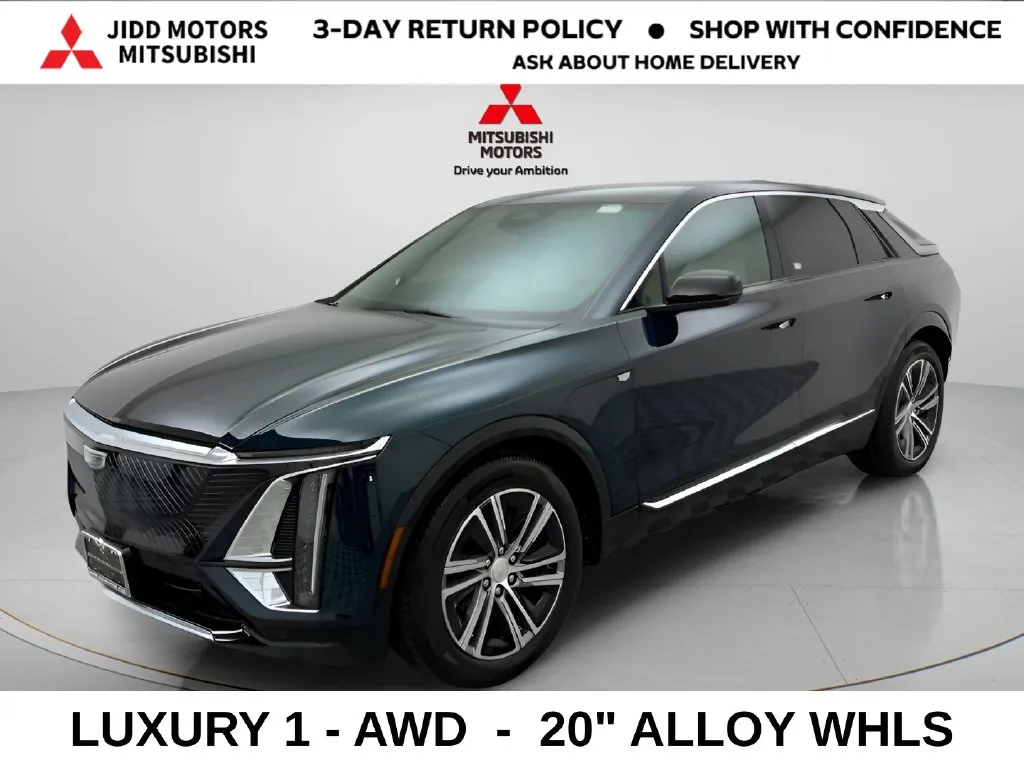 Green 2024 Cadillac LYRIQ Luxury for sale in Des Plaines, IL