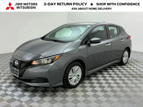Gray 2025 Nissan Leaf S for sale in Des Plaines, IL