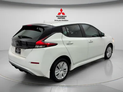 More photos of 2025 Nissan Leaf S at Jidd Motors Mitsubishi, IL