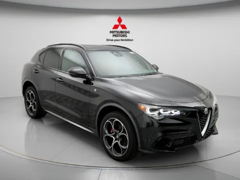 More photos of 2024 Alfa Romeo Stelvio Ti at Jidd Motors Mitsubishi, IL