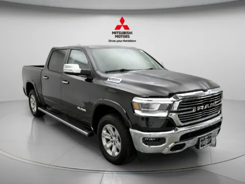More photos of 2022 Ram 1500 Laramie at Jidd Motors Mitsubishi, IL