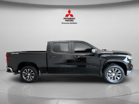 More photos of 2024 Chevrolet Silverado 1500 LT at Jidd Motors Mitsubishi, IL