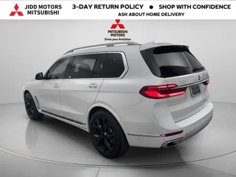 More photos of 2025 BMW X7 xDrive40i at Jidd Motors Mitsubishi, IL