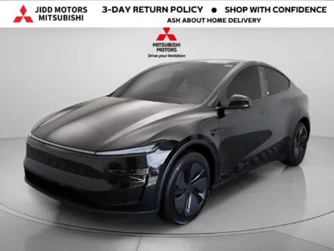 Photos of 2026 Tesla Model Y Long Range for sale in Des Plaines, IL at Jidd Motors Mitsubishi