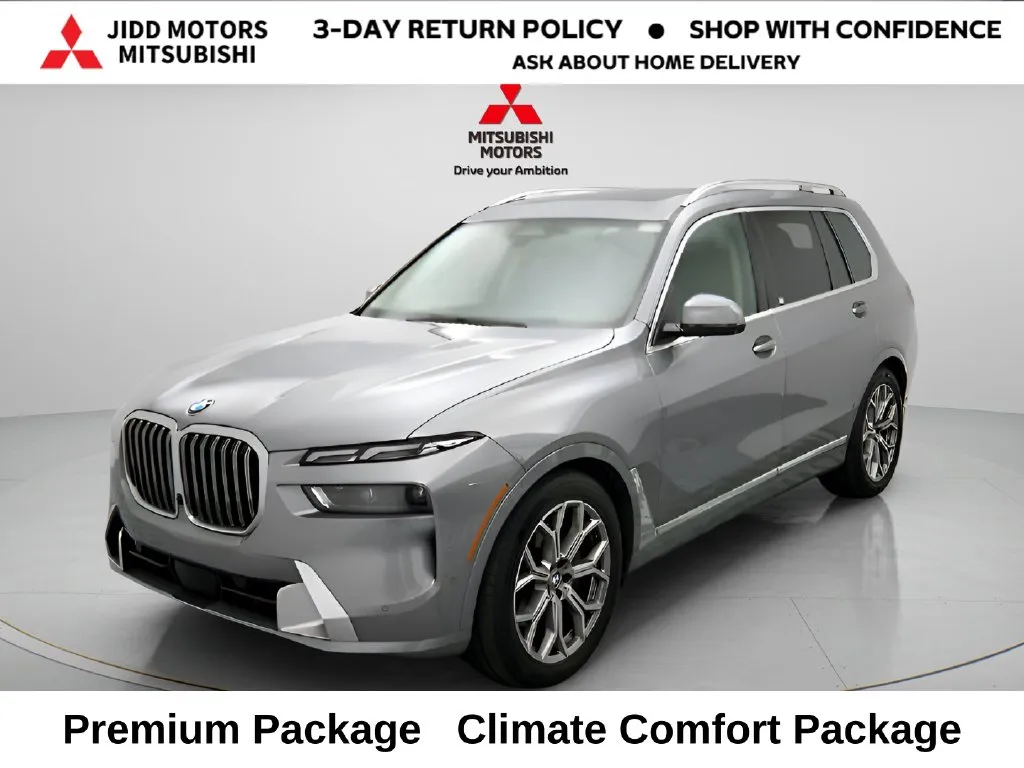 2025 BMW X7 40i