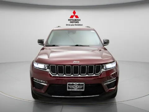 More photos of 2023 Jeep Grand Cherokee 4xe at Jidd Motors Mitsubishi, IL