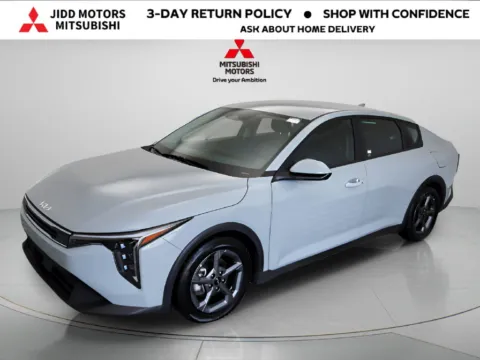 Photos of 2025 Kia K4 LXS for sale in Des Plaines, IL at Jidd Motors Mitsubishi